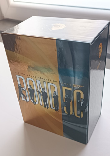 Bond 007 - bond, /