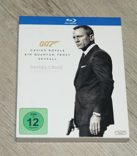 007 daniel craig - x,